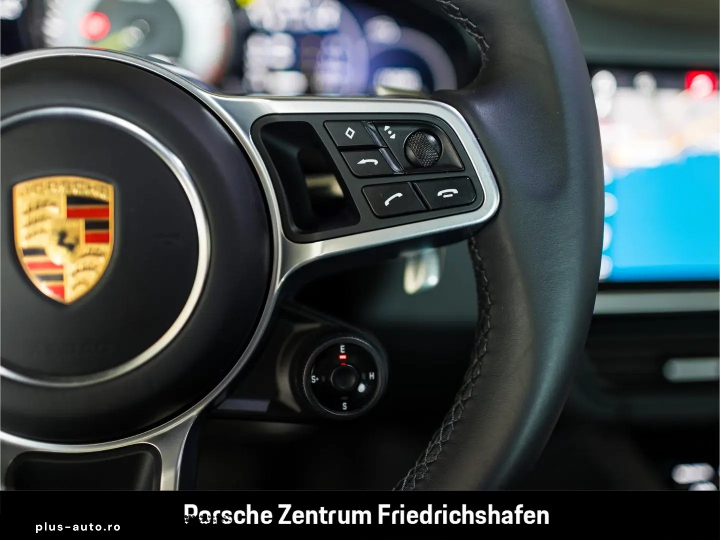 PORSCHE Cayenne E-Hy Massage Ventilation SoftClose 360 Bose