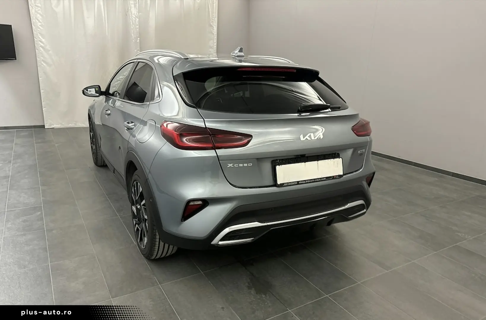 KIA XCEED 141 CP - PLUG-IN HYBRID – PLATINUM – FACELIFT
