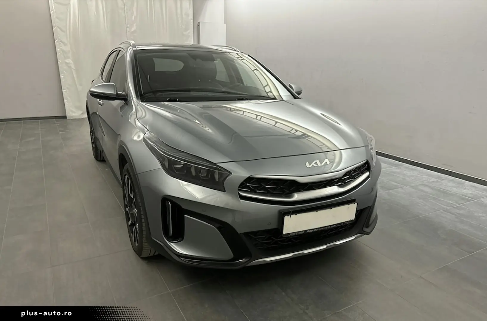 KIA XCEED 141 CP - PLUG-IN HYBRID – PLATINUM – FACELIFT