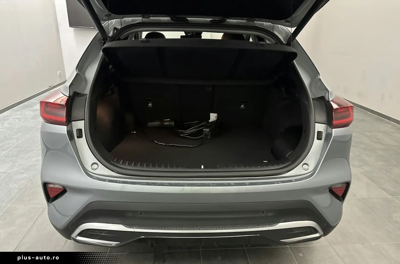 KIA XCEED 141 CP - PLUG-IN HYBRID – PLATINUM – FACELIFT