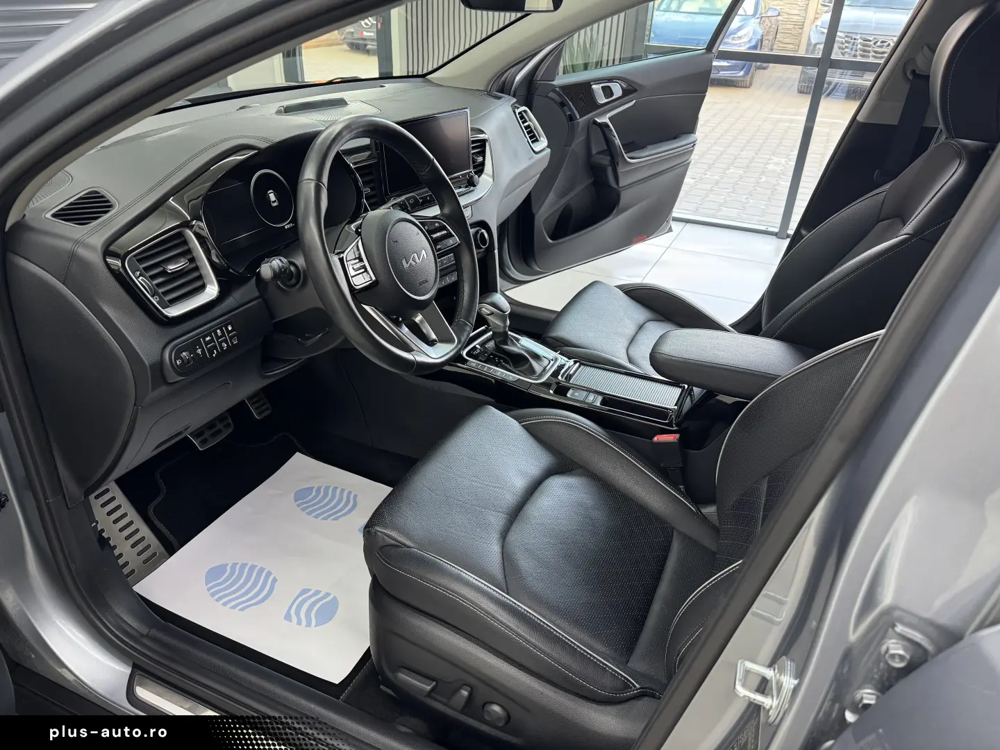 KIA XCEED 141 CP - PLUG-IN HYBRID – PLATINUM – FACELIFT