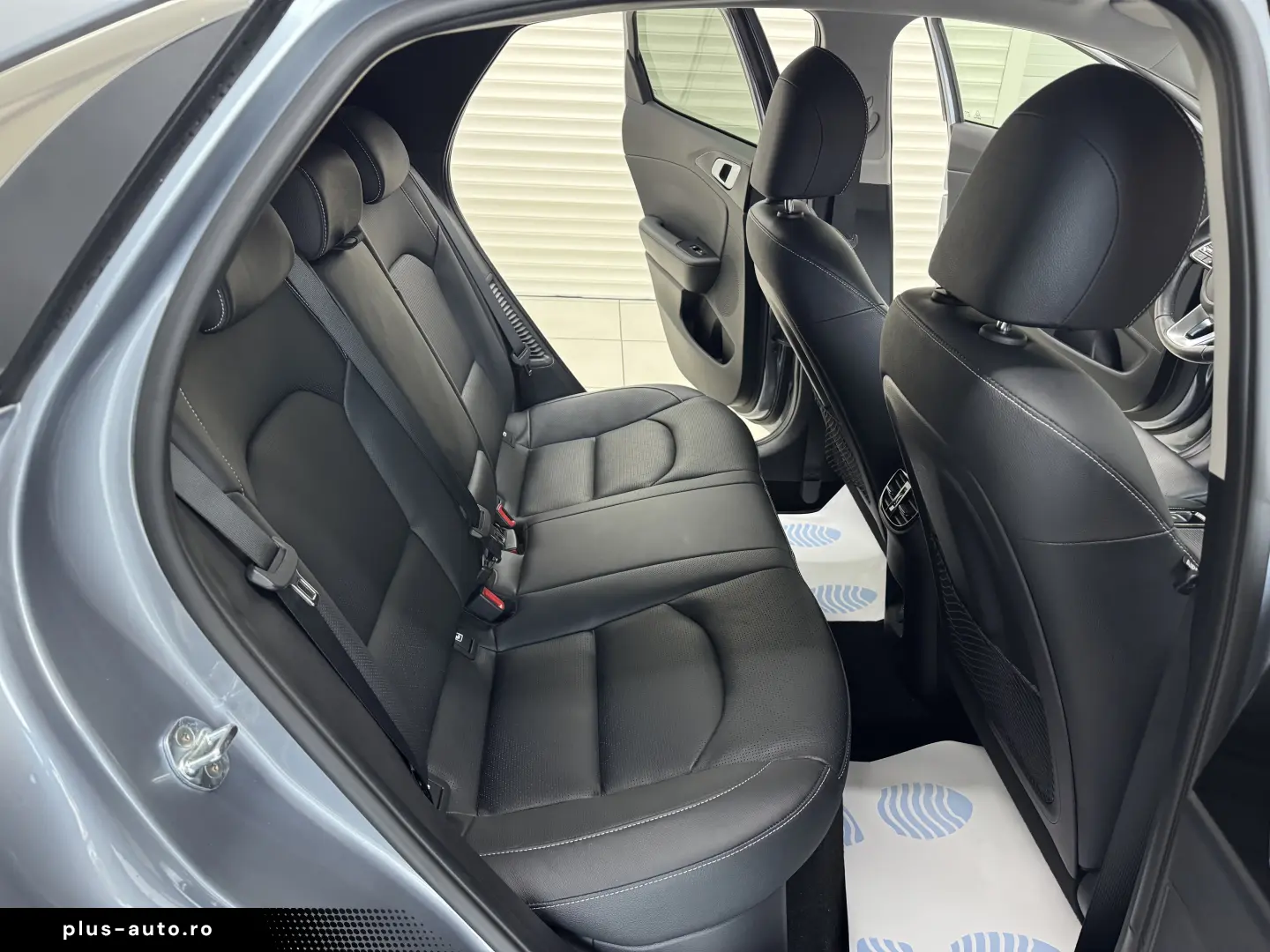 KIA XCEED 141 CP - PLUG-IN HYBRID – PLATINUM – FACELIFT