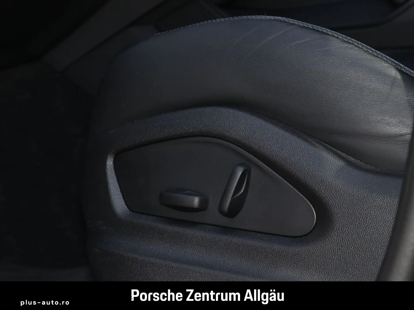 PORSCHE Cayenne S Platinum Edition InnoDrive LED-Matrix