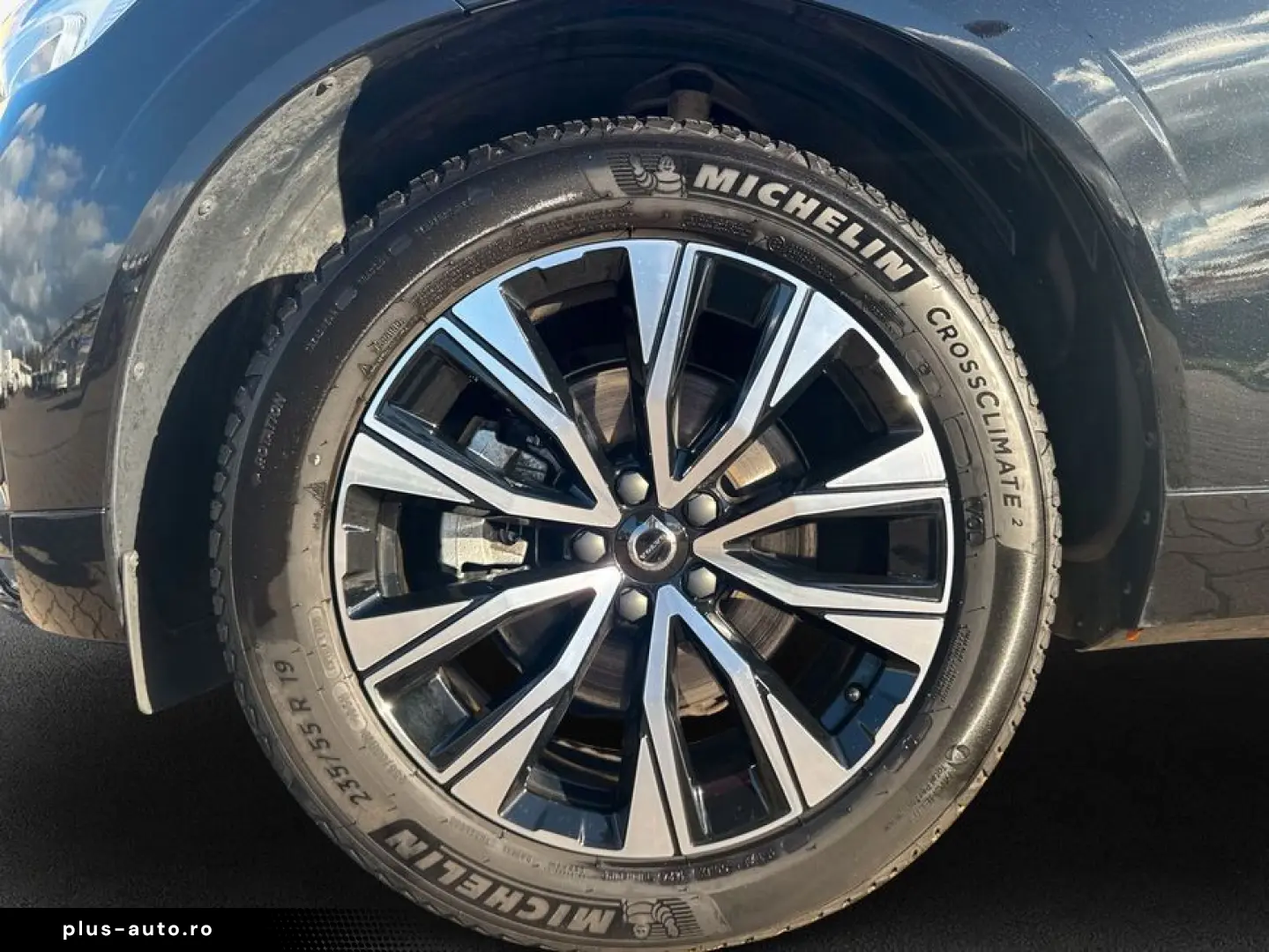 VOLVO XC60 B5 B AWD Core