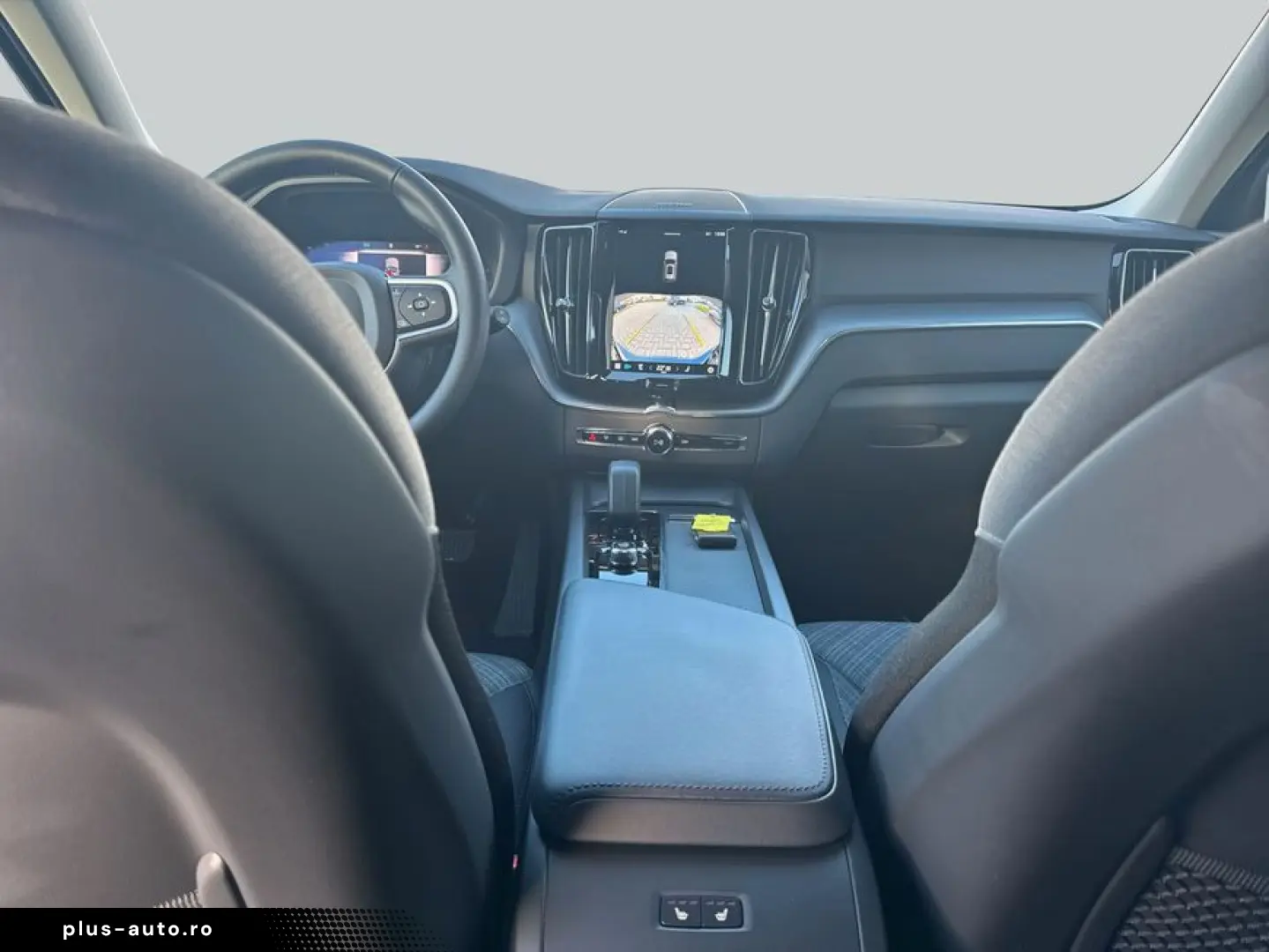 VOLVO XC60 B5 B AWD Core