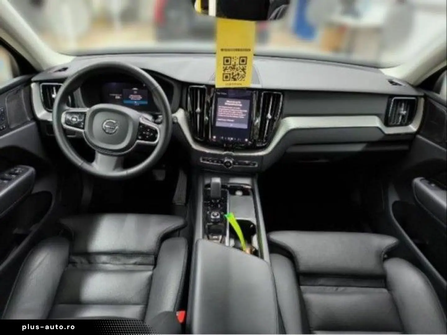 VOLVO XC60 B4 Plus Dark AWD