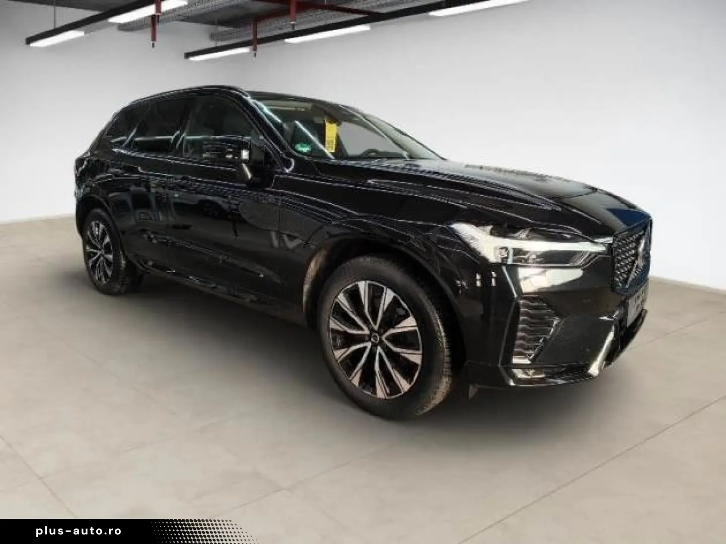 VOLVO XC60 Plus Dark AWD