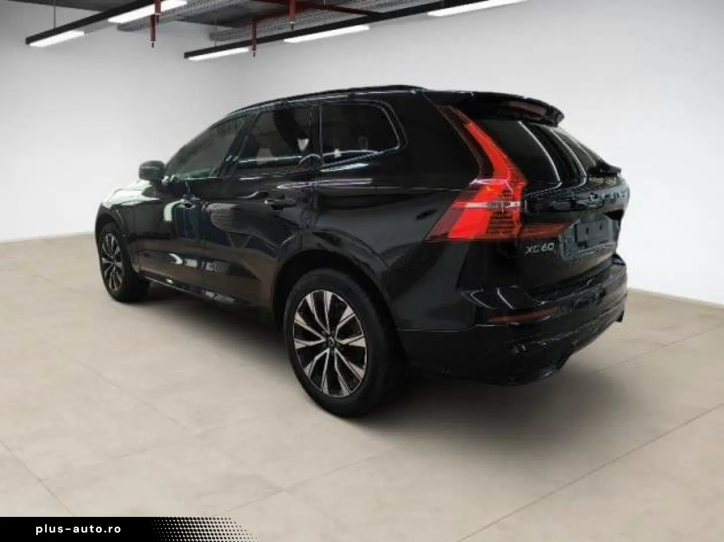 VOLVO XC60 Plus Dark AWD