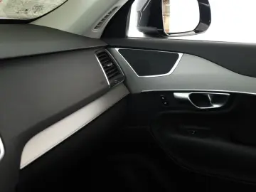 VOLVO XC90 B5 AWD Core 7locuri