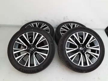 VOLVO XC 90 T8 AWD Core Plug-In