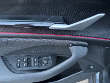 SKODA Kodiaq 2.0 TDI DSG SELECTION PANO HuD MATRIX ASS