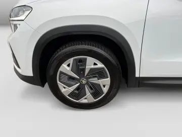 SKODA Kodiaq 2.0TDI DSG 4x4 Selection AHK Navi LED ACC