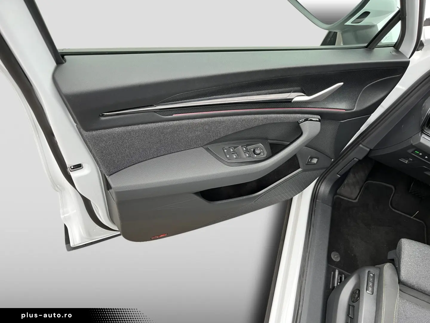 SKODA Kodiaq 2.0TDI DSG 4x4 Selection AHK Navi LED ACC