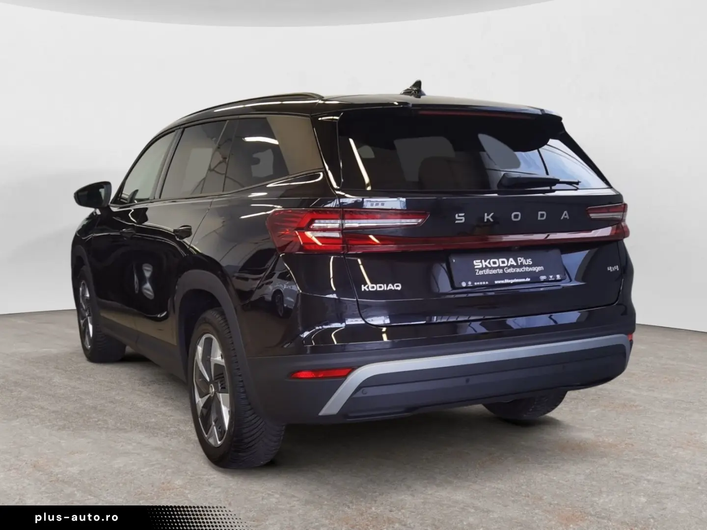 SKODA Kodiaq 2.0 TDI DSG 4x4 Selection  Pano Kamera Ma