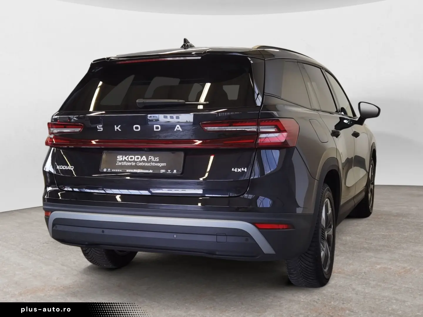 SKODA Kodiaq 2.0 TDI DSG 4x4 Selection  Pano Kamera Ma