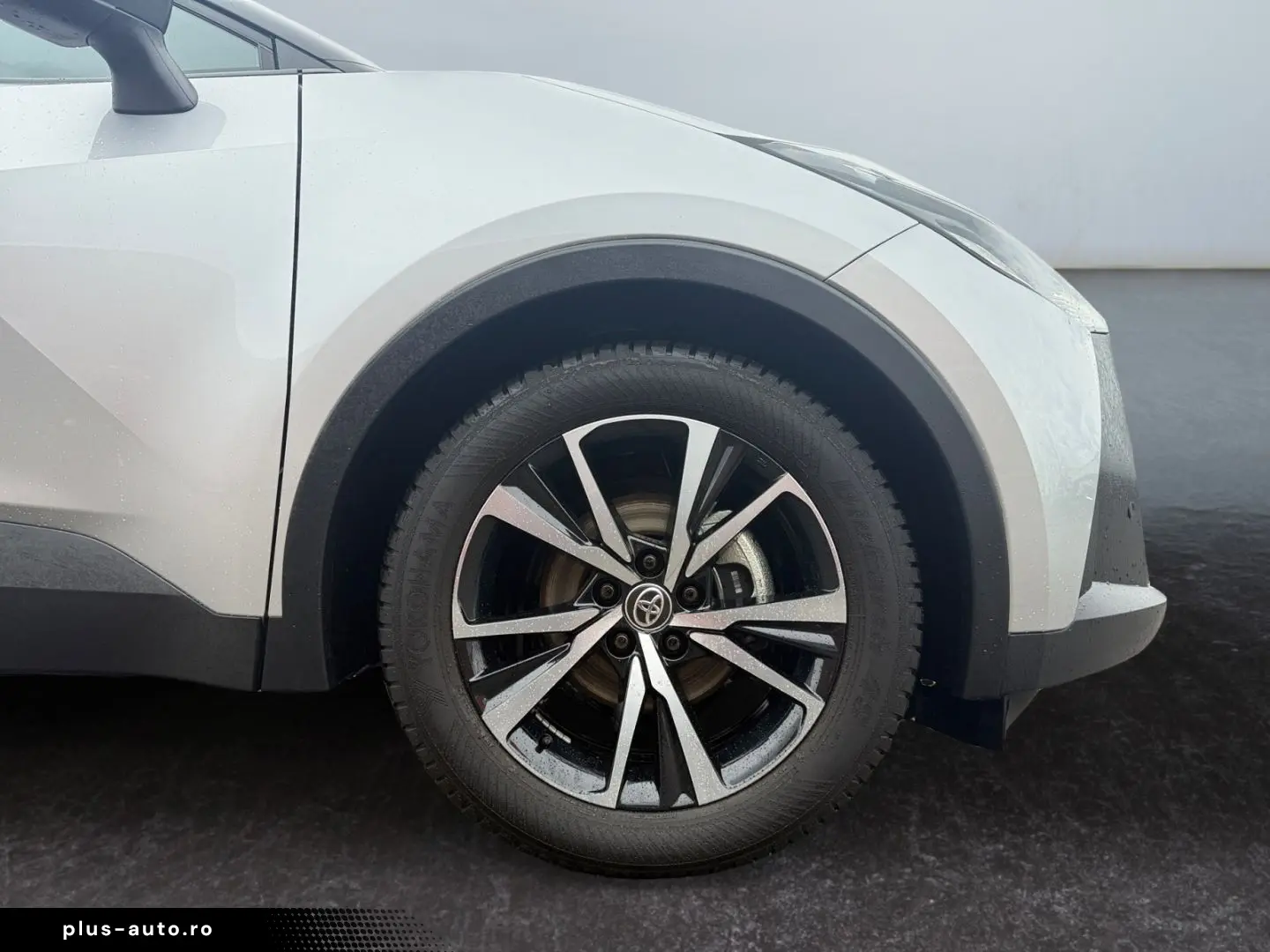 TOYOTA C-HR 1.8 Hybrid Team Deutschland  LED SHZ ACC CAM