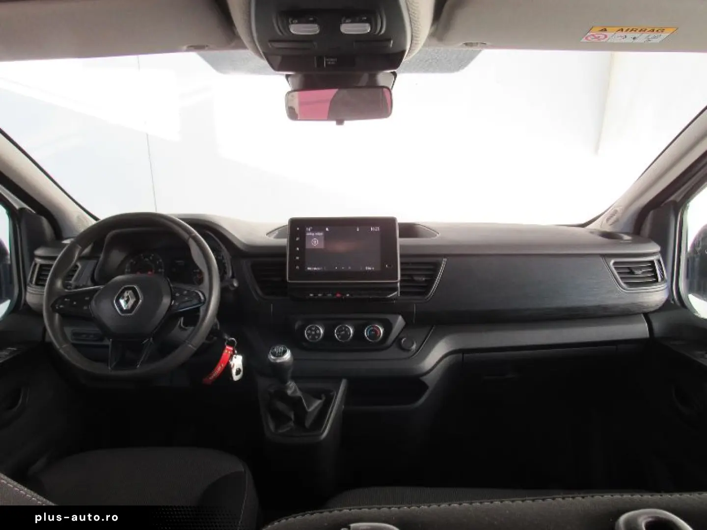 RENAULT TRAFIC 2.0 Blue dCi 110CP L2 Zen