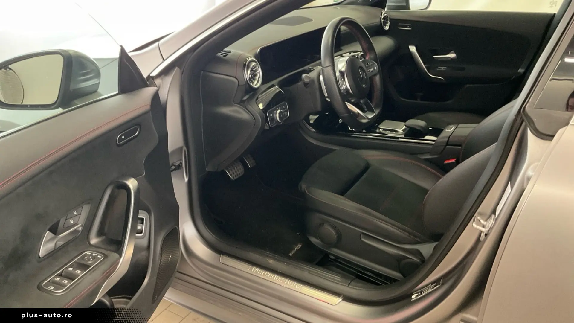 MERCEDES-BENZ CLA 250 e AMG Kamera Sound LED 18 Alcantara