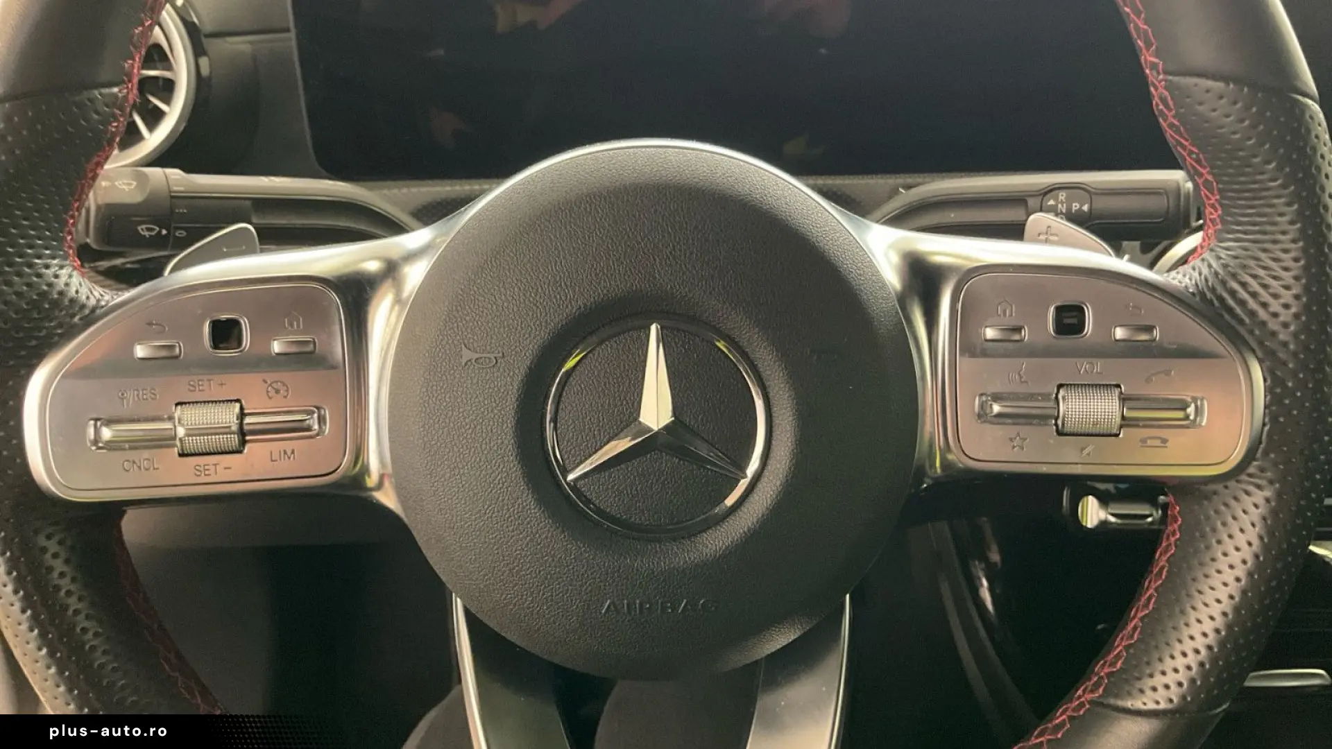 MERCEDES-BENZ CLA 250 e AMG Kamera Sound LED 18 Alcantara