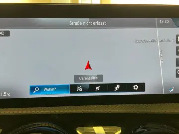 MERCEDES-BENZ CLA 250 e AMG Kamera Sound LED 18 Alcantara