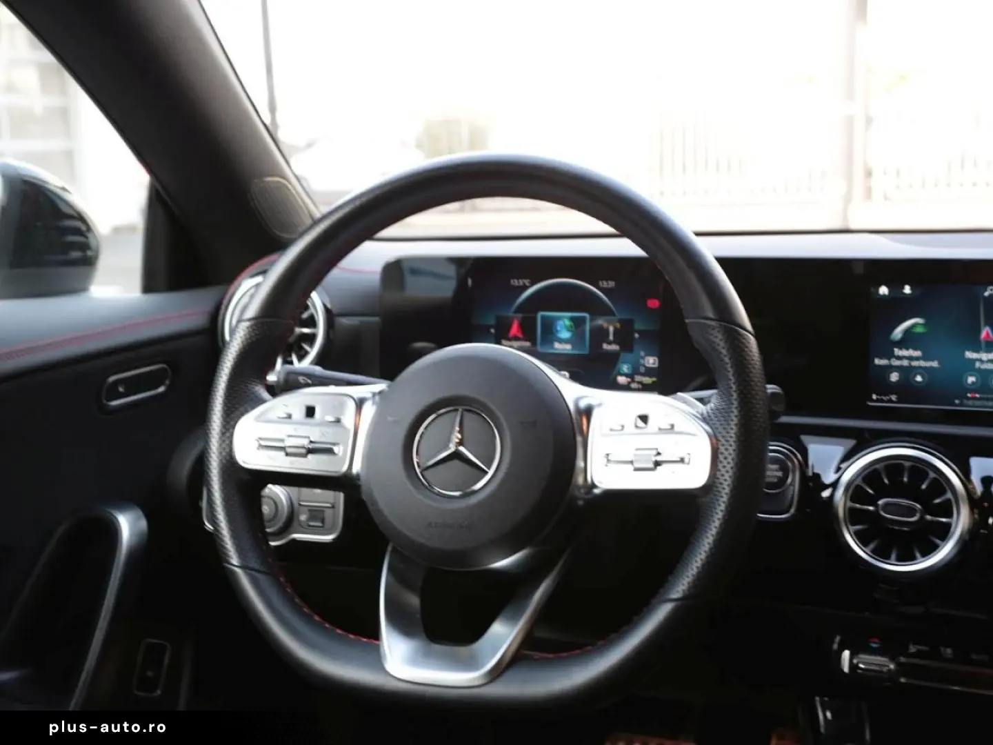 MERCEDES-BENZ CLA 250 e Coupé AMG Night MBUX Navi  Kamera