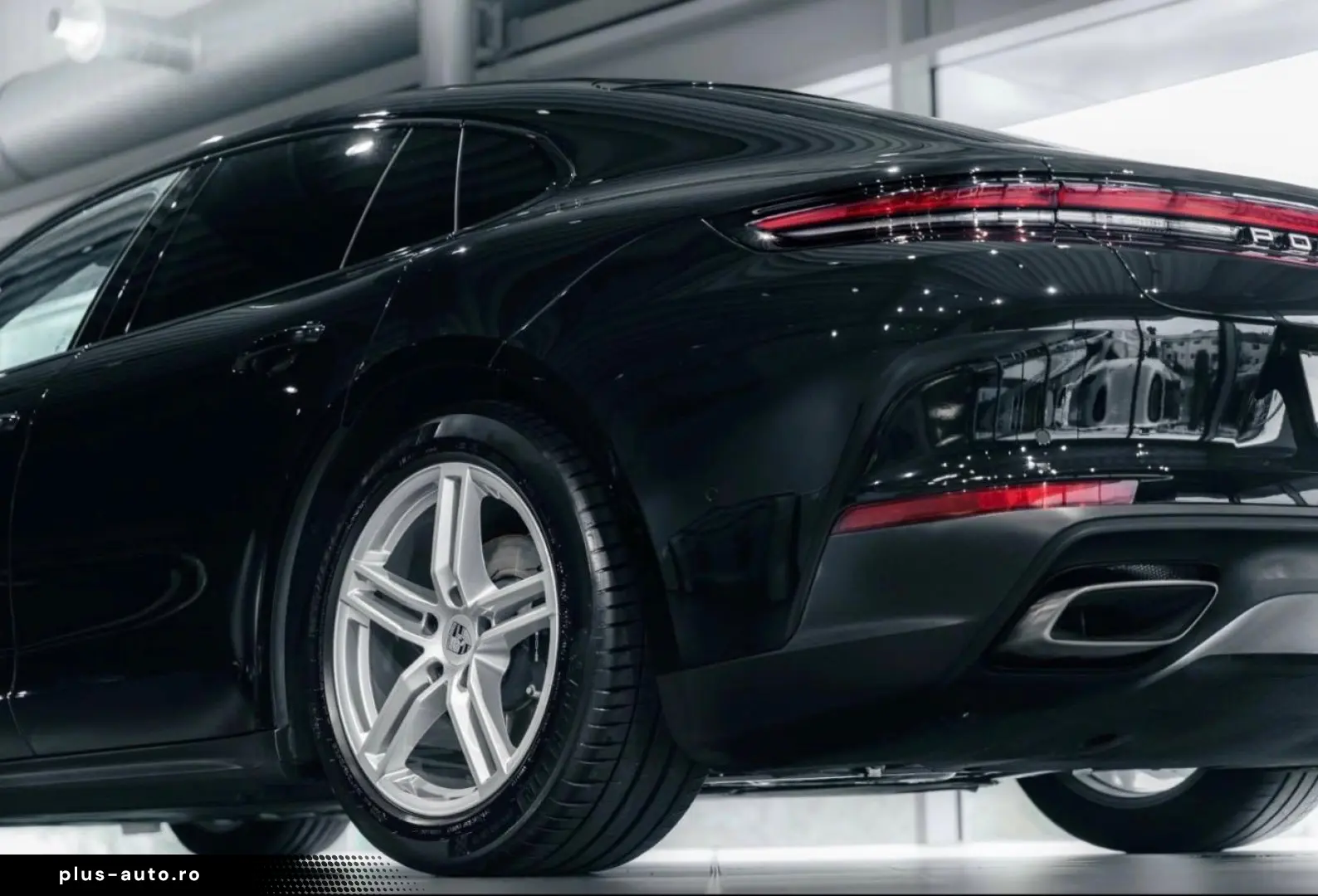 Porsche Panamera 4   Fab.- 05.2025   2.9 Benzina 354 Cp