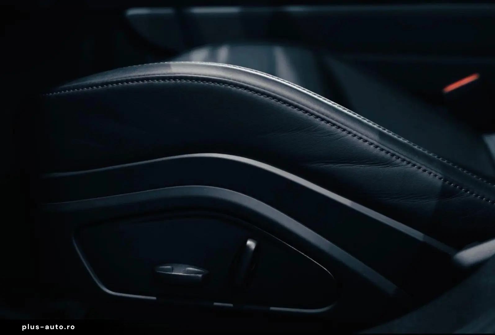 Porsche Panamera 4   Fab.- 05.2025   2.9 Benzina 354 Cp