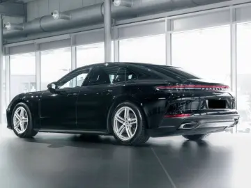 Porsche Panamera 4   Fab.- 05.2025   2.9 Benzina 354 Cp