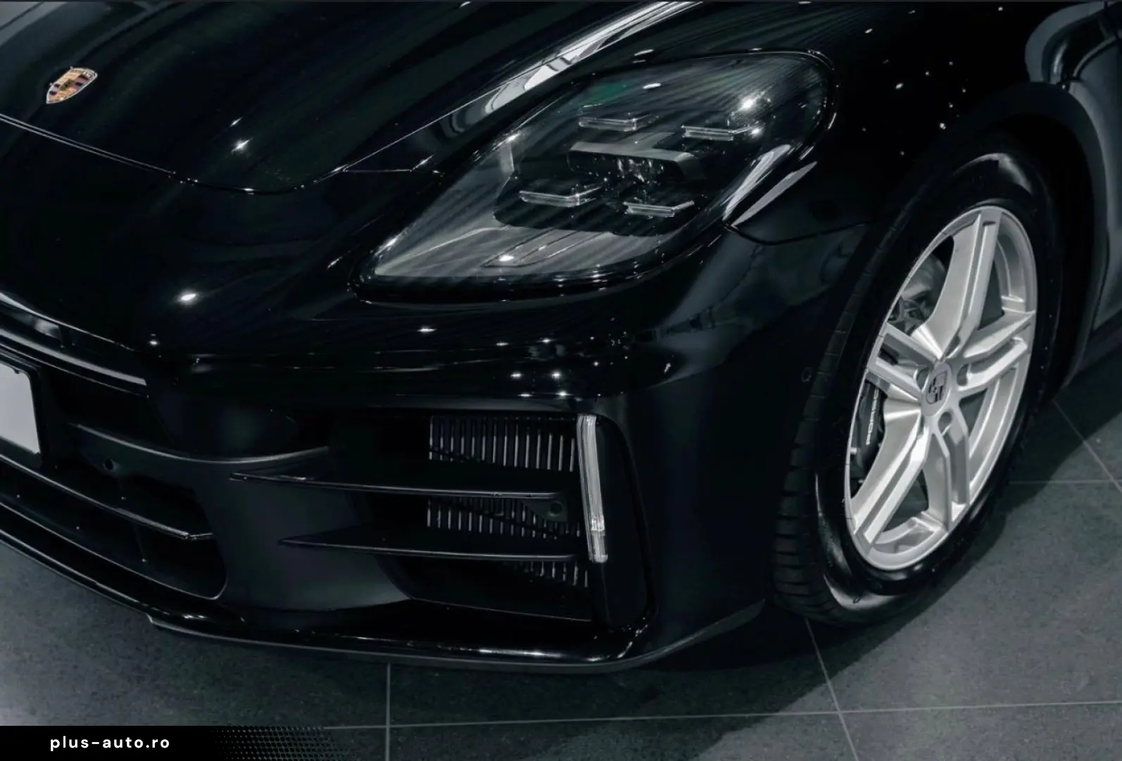 Porsche Panamera 4   Fab.- 05.2025   2.9 Benzina 354 Cp