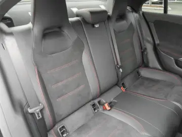 MERCEDES-BENZ CLA 250e AMG NIGHT AMBIENTE MBUX SHZ T&hellip;