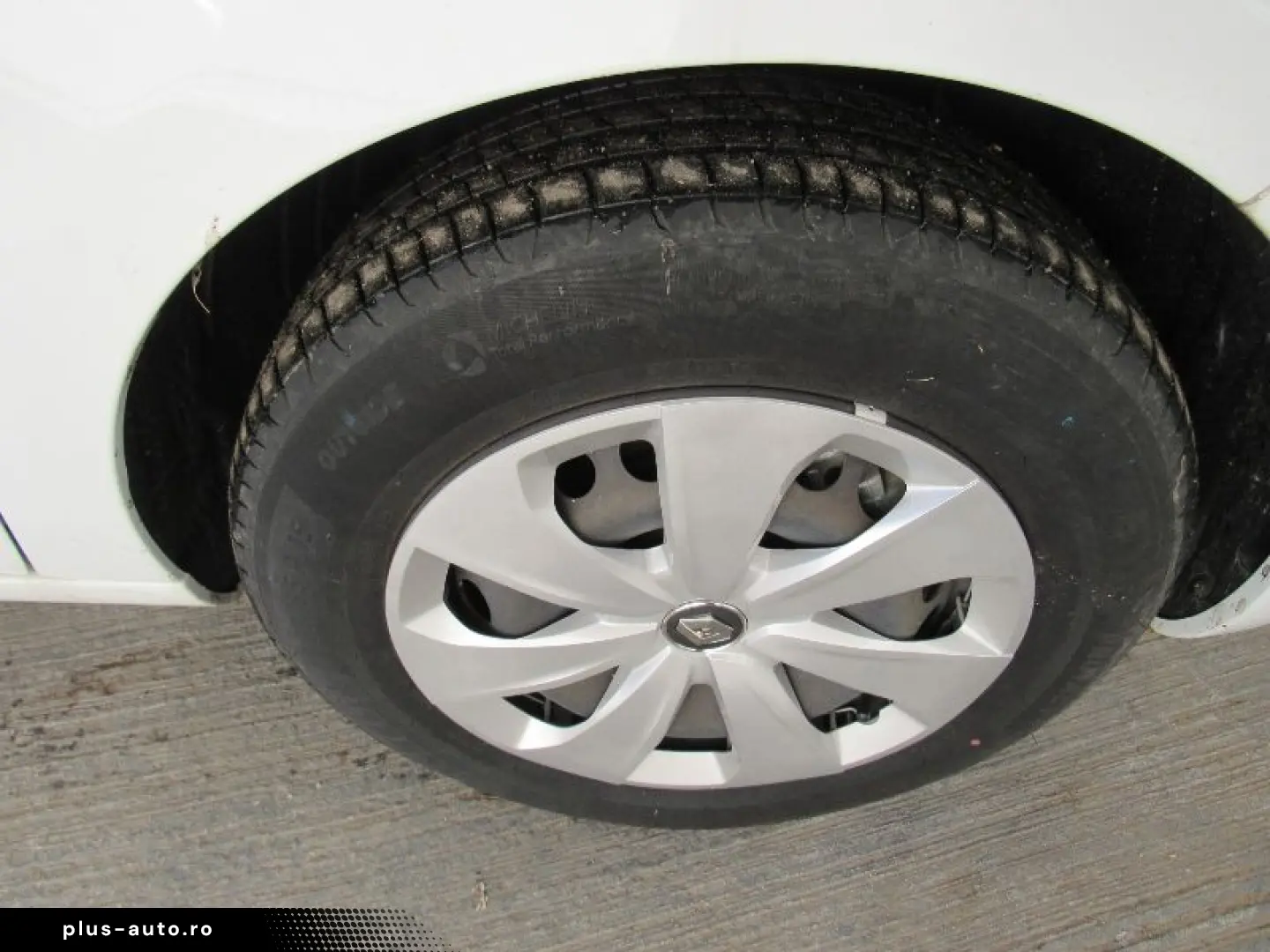 RENAULT ZOE Z.E. 50 R110 equilibre