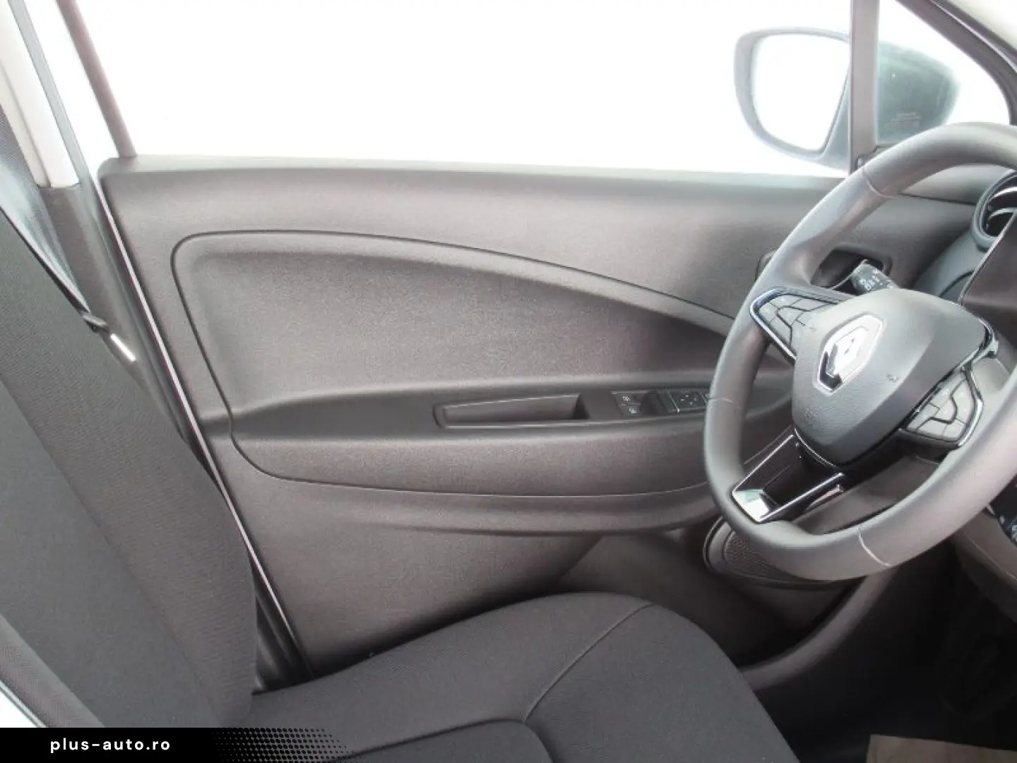 RENAULT ZOE Z.E. 50 R110 equilibre