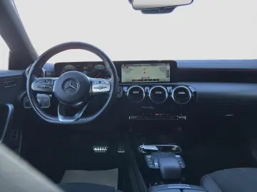 MERCEDES-BENZ CLA 200 4M AMG LED PTS Navigation Spur&hellip;