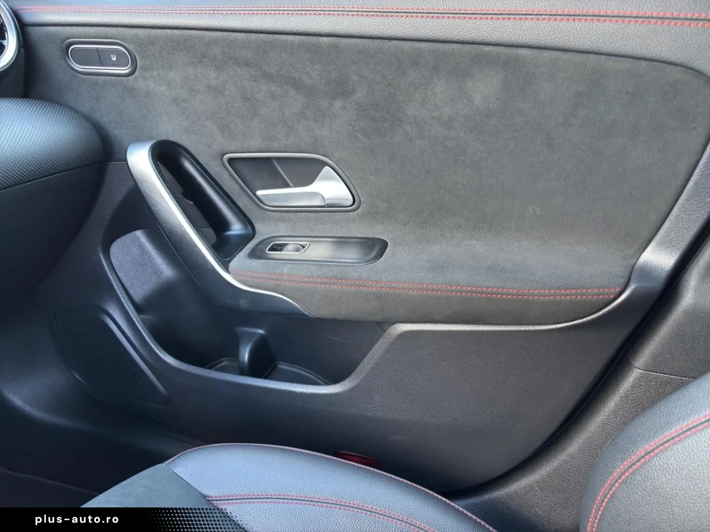 MERCEDES-BENZ CLA 200 4M AMG LED PTS Navigation Spur&hellip;