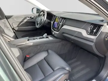 VOLVO XC60 B5 AWD Inscription