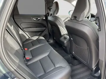 VOLVO XC60 B5 AWD Inscription