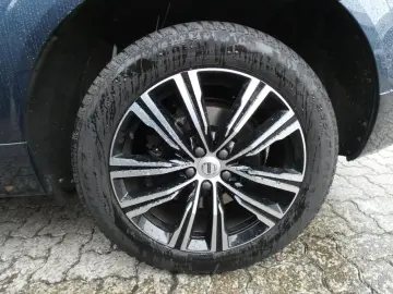 VOLVO XC60 B5  AWD Inscription