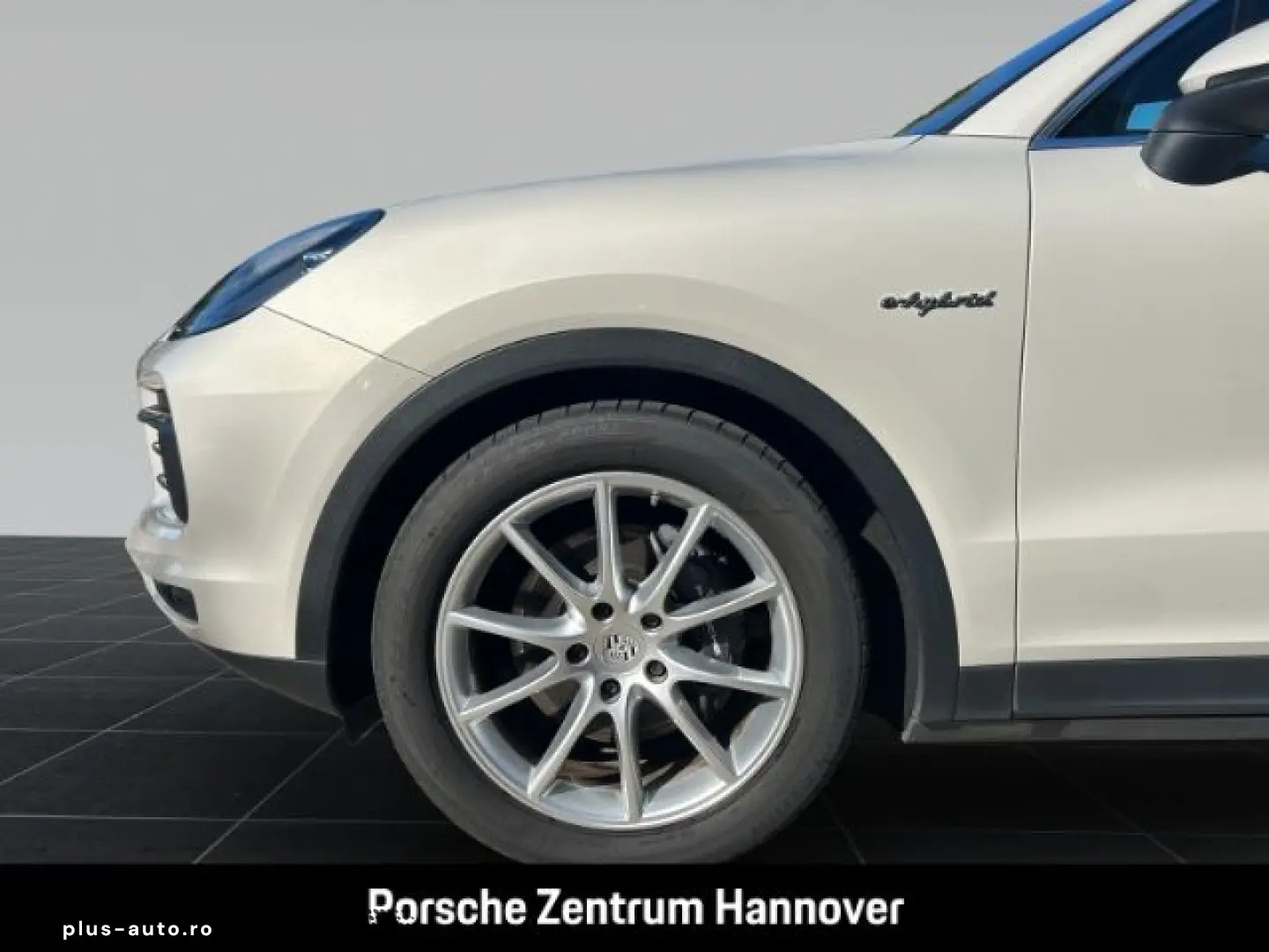 PORSCHE Cayenne E-Hybrid