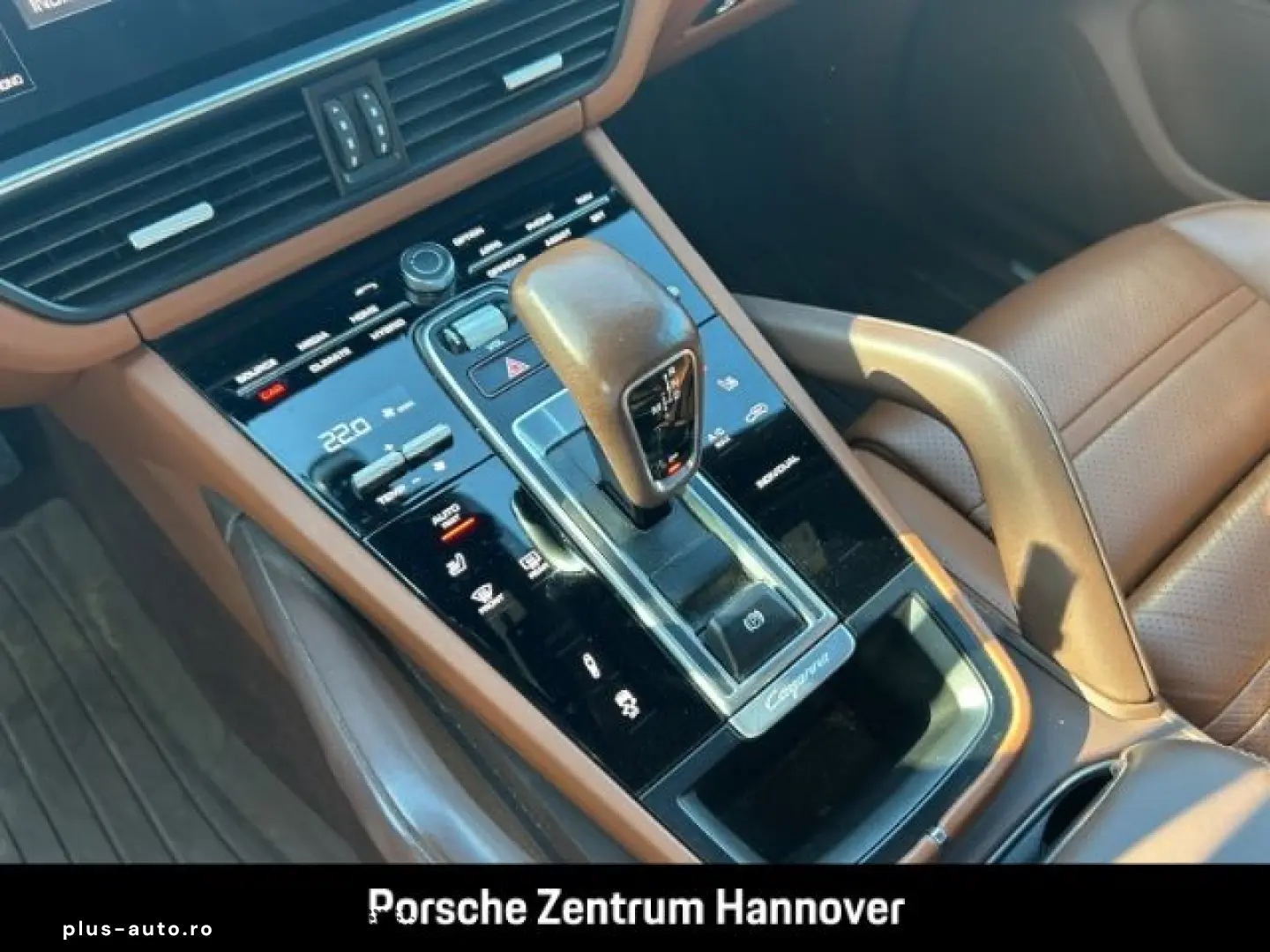 PORSCHE Cayenne E-Hybrid