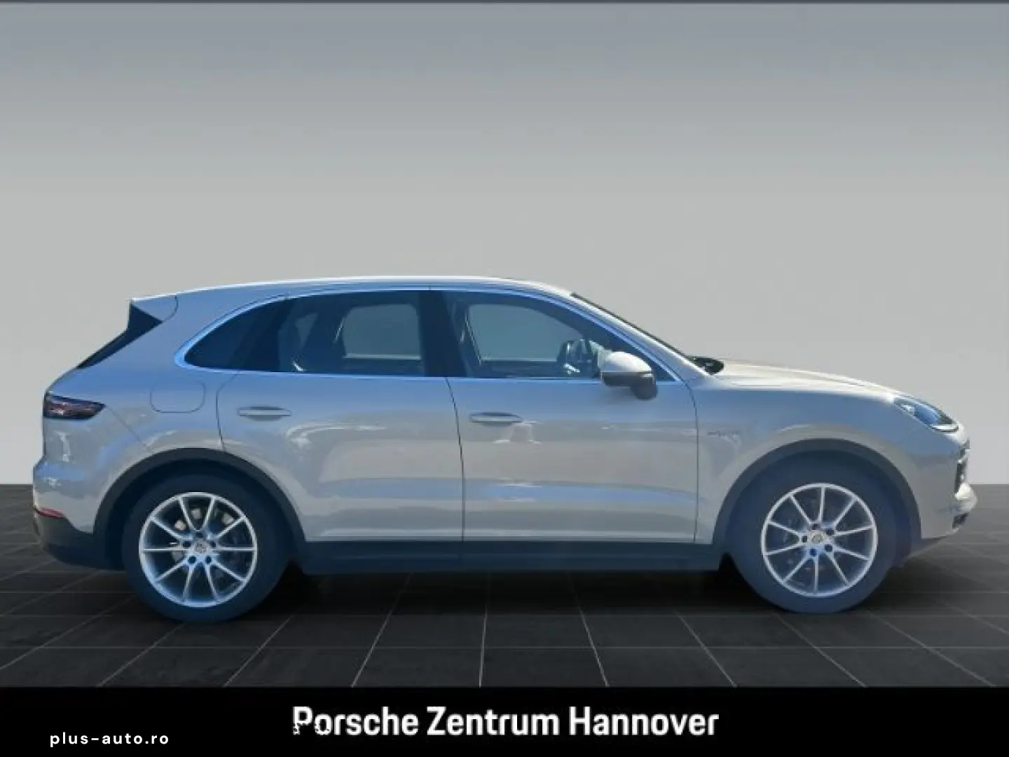 PORSCHE Cayenne E-Hybrid
