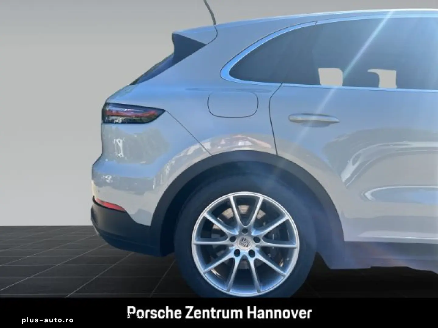 PORSCHE Cayenne E-Hybrid