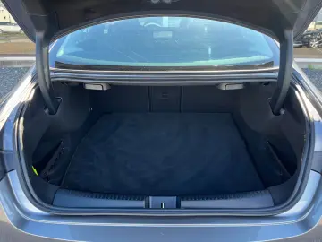 MERCEDES-BENZ CLA 180 Limo 1.Hand Progressive LED DAB KAMERA