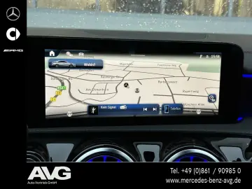 MERCEDES-BENZ CLA 220 d AMG-Premium Pano MBUX Kamera LED
