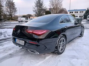 MERCEDES-BENZ CLA 180 - AMG   AHK   LED   Park-Paket&hellip;