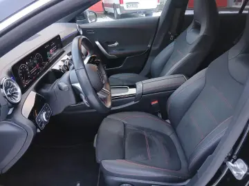 MERCEDES-BENZ CLA 180 - AMG   AHK   LED   Park-Paket&hellip;