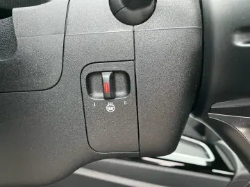 MERCEDES-BENZ CLA 200 Coupé AMG LenkradHz 360 KAM Si&hellip;