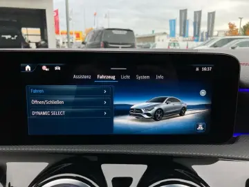 MERCEDES-BENZ CLA 200 Coupé AMG LenkradHz 360 KAM Si&hellip;