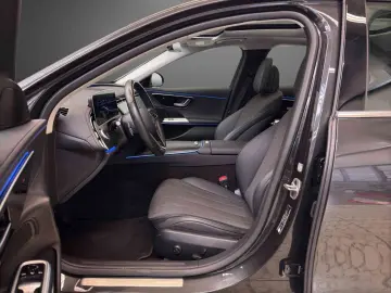 MERCEDES-BENZ E 200 Avantgarde Pano Totwinkel Keyless SHZ 19