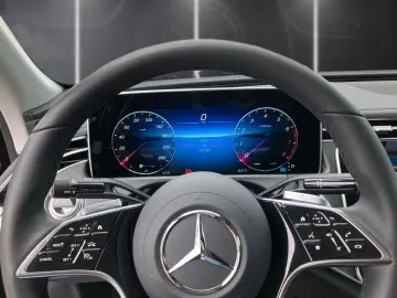 MERCEDES-BENZ E 200 Avantgarde Totwinkel Distronic L&hellip;