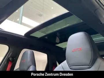 PORSCHE Cayenne GTS